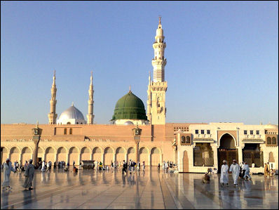 20120509-Madeena_masjid_nabavi_saudi arabia.jpg